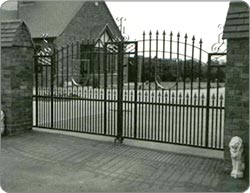 Large Entrance Estate Gates