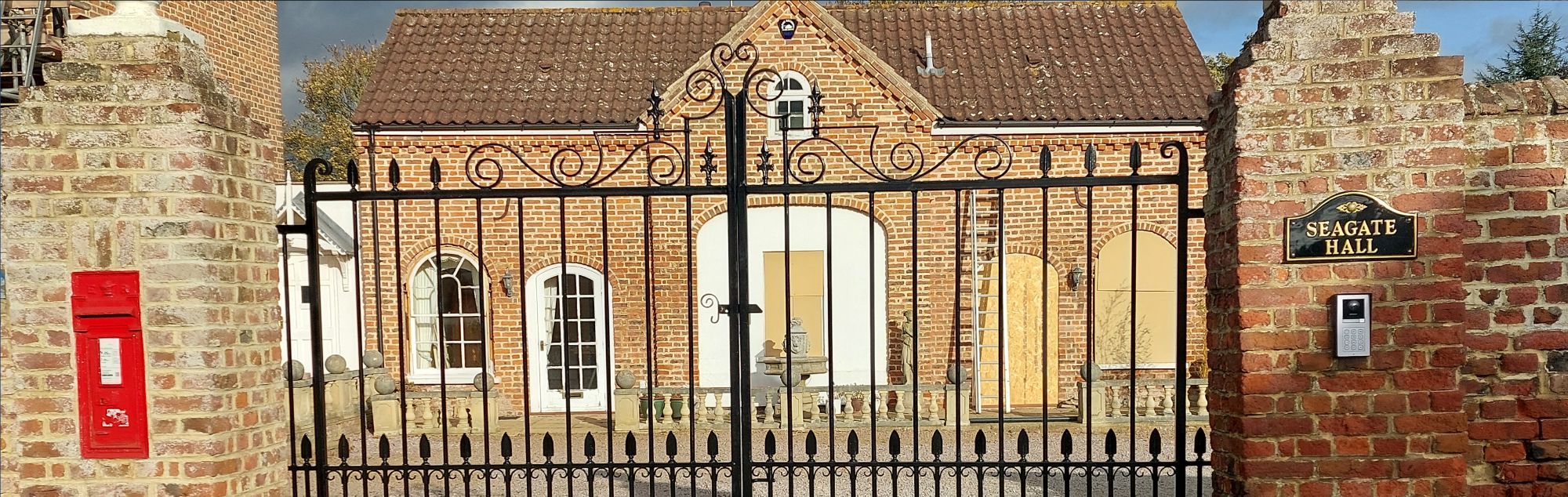 Bespoke, hand crafted Railings and Gates Bespoke, hand crafted Railings and Gates